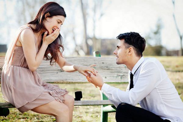 К чему снится предложение выйти замуж: неужели и правда это случится?