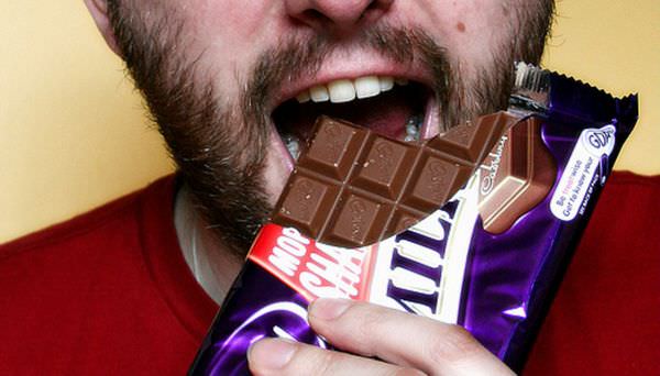 К чему снится шоколад: тянет на сладкое?